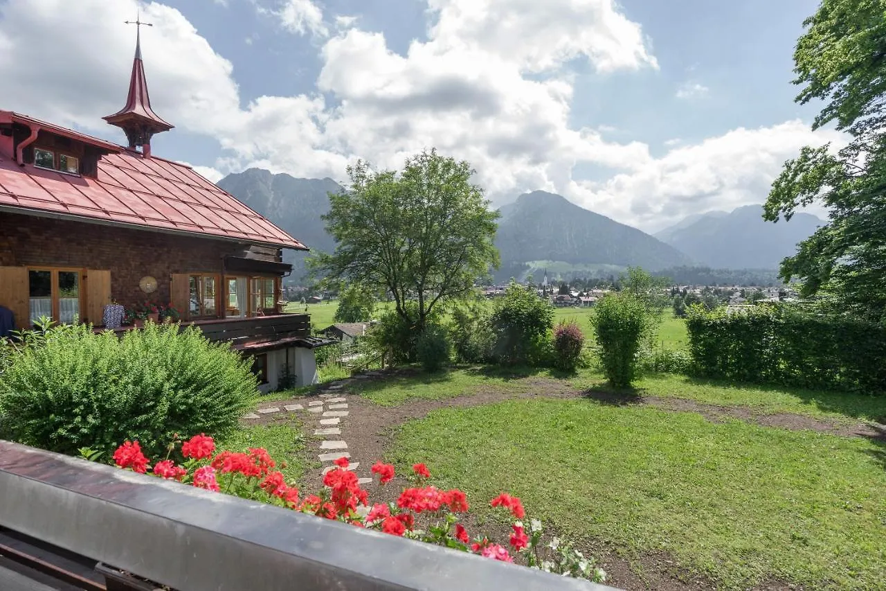Ferienwohnungen Alpentraum - Landhaus Gutermann Oberstdorf 0*,