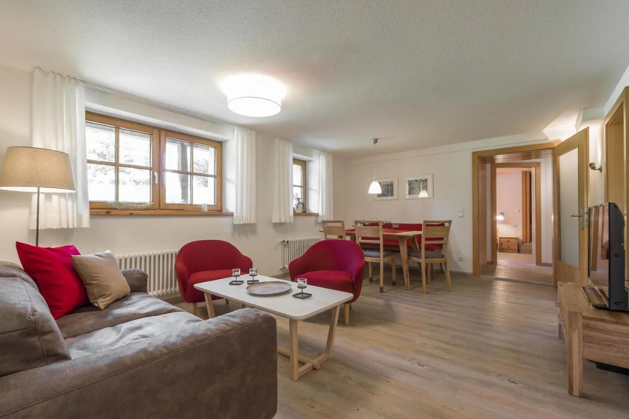 Apartment Ferienwohnungen Alpentraum - Landhaus Gutermann Oberstdorf