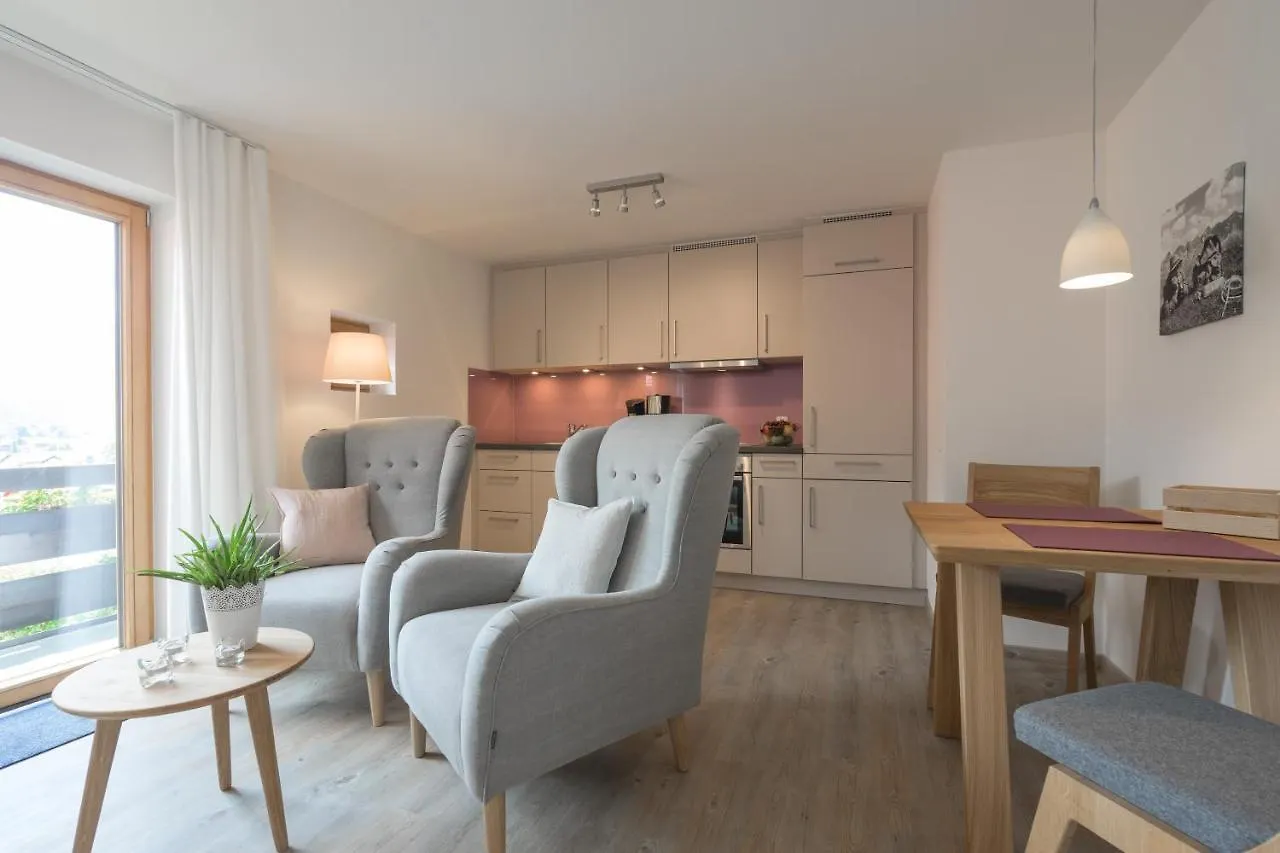 Apartment Ferienwohnungen Alpentraum - Landhaus Gutermann Oberstdorf
