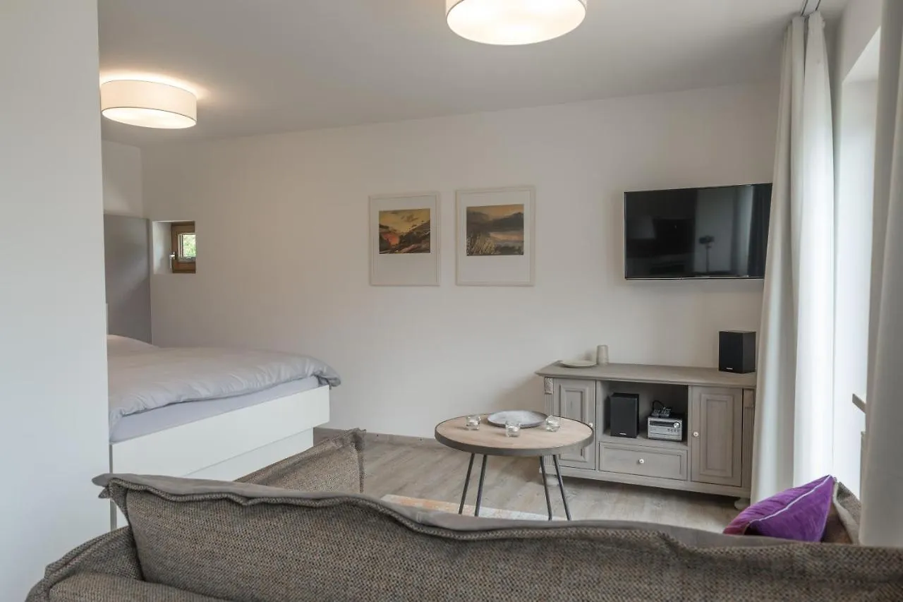 Ferienwohnungen Alpentraum - Landhaus Gutermann Oberstdorf Lägenhet